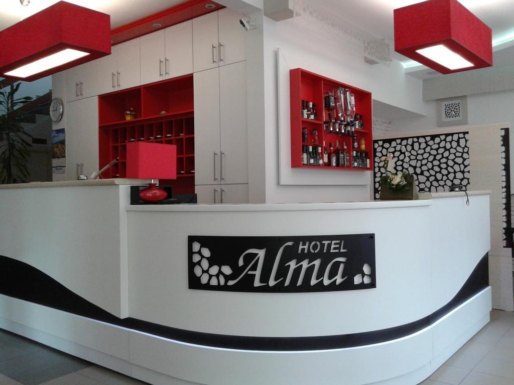 Garni Hotel Alma Pirot Exterior foto